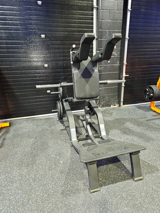 Plate Loaded Front Squat