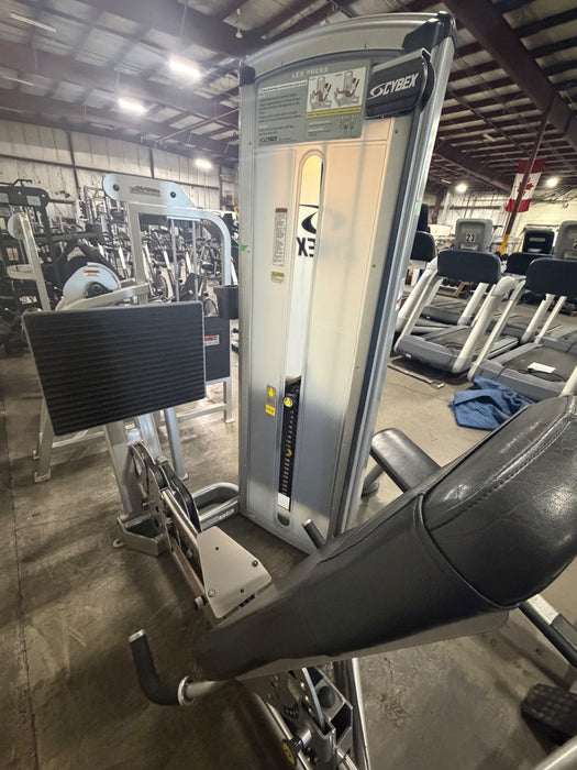 Cybex Selectorized Series