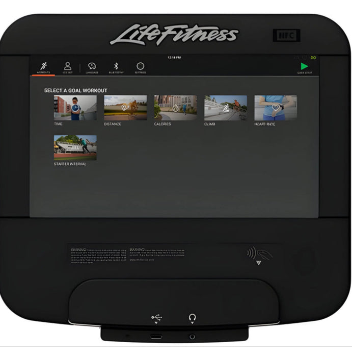 Life Fitness Discover SE3 95C Upright Bike