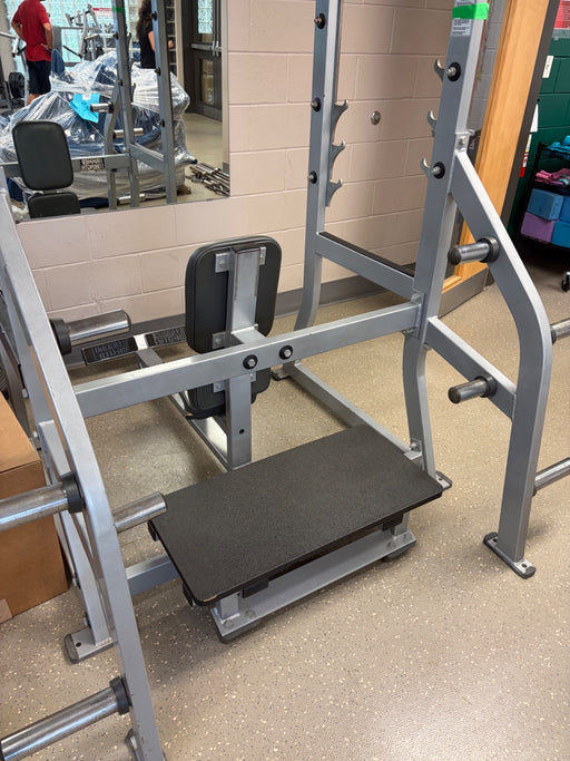 Hammer strength military Olympic bench