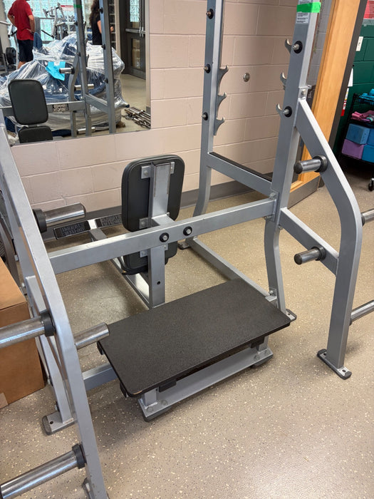 Hammer strength military Olympic bench