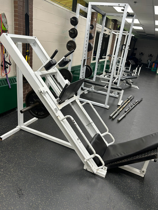 Leg Press / Hack Squat Combo - Plate Loaded