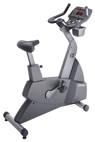 Life Fitness 95ci Upright Bike