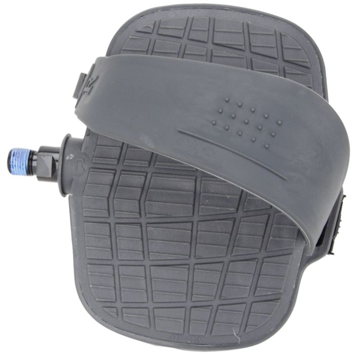 Life Fitness Bike Pedal and Strap Right Elevation Series 9 16 Fitness Warehouse Canada